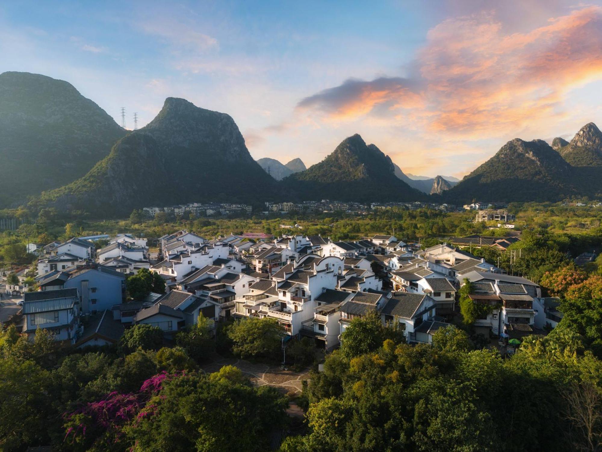 Guilin Village Creek Inn-Free Private Car Pick Up Station Stay 3 Nights Exterior foto